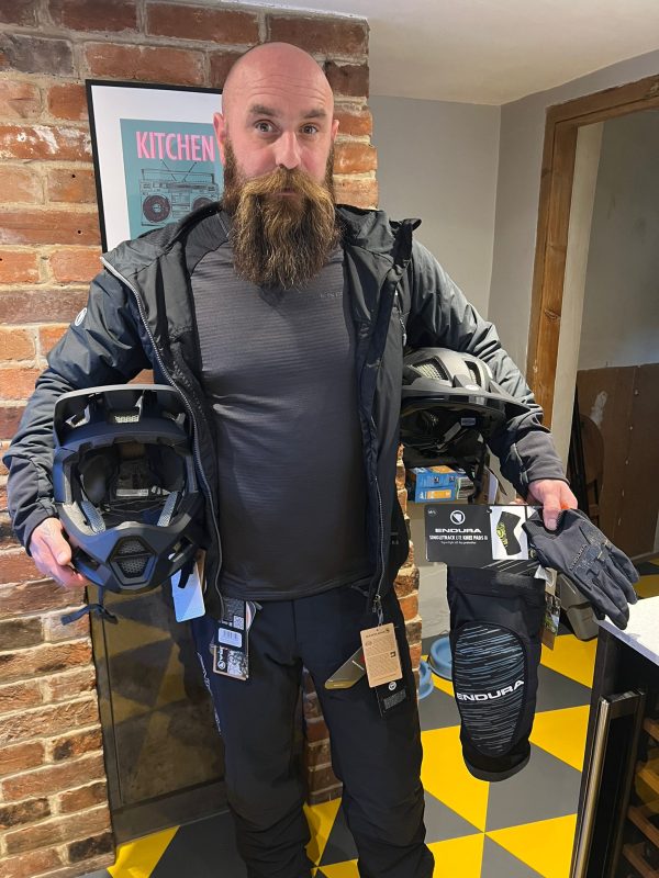 100% Aircraft 2 Helmet + Accuri 2 Googles #2