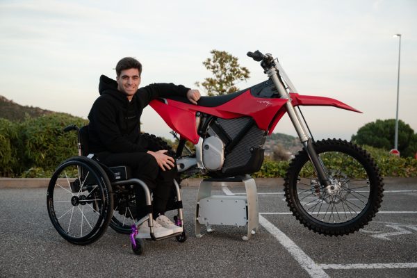 STARK VARG MX1.0 x Adolf Silva